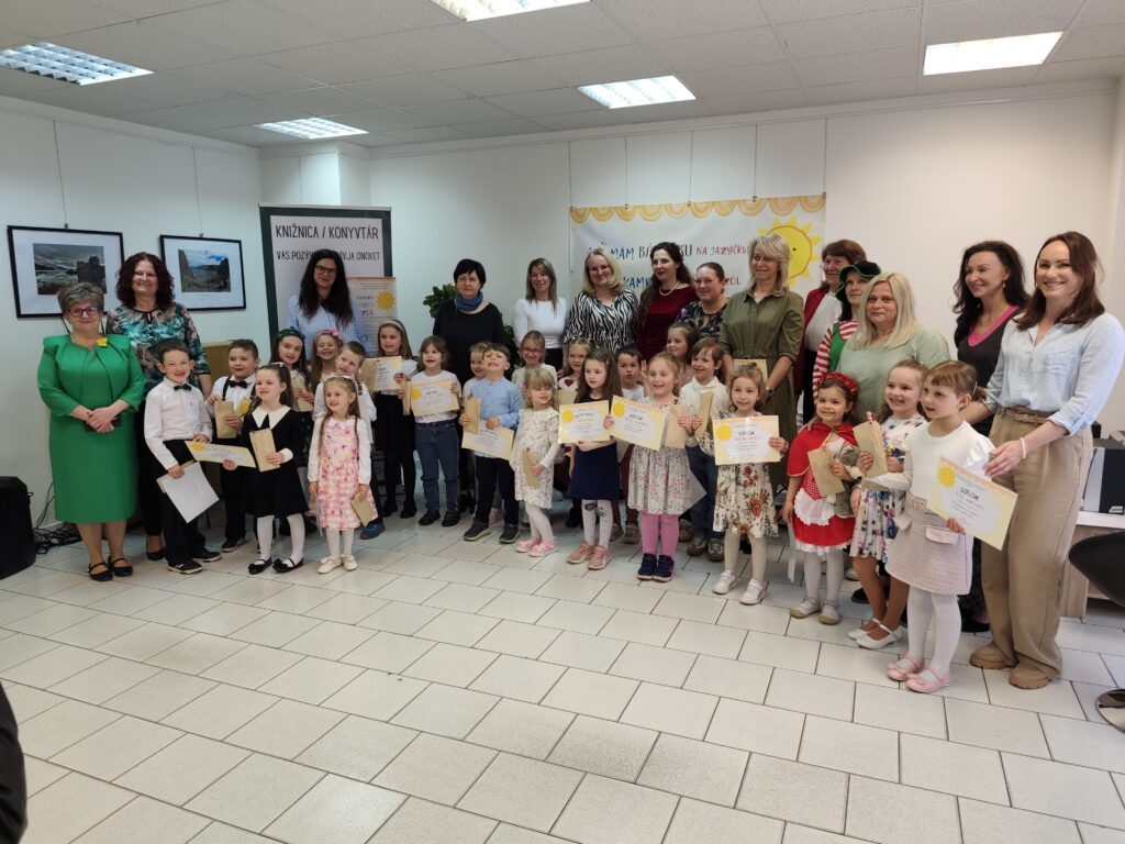 Predškoláci zažiarili na podujatí Mám básničku na jazýčku/Ajkamról versem szól