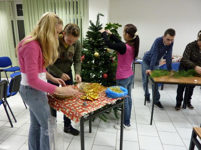 Tvorivé dielne: Vianoce 2009 - titulný obrázok